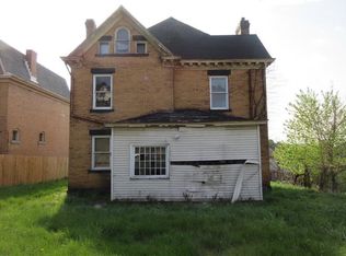 1003 4th St, Braddock, PA 15104