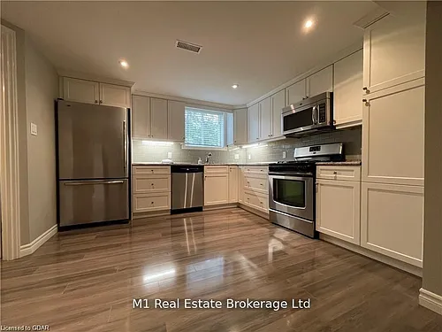 25 Promenade Rd #LOWER Photo 1