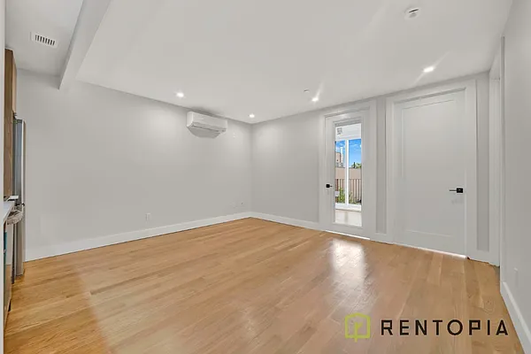 Rented by Rentopia | media 10