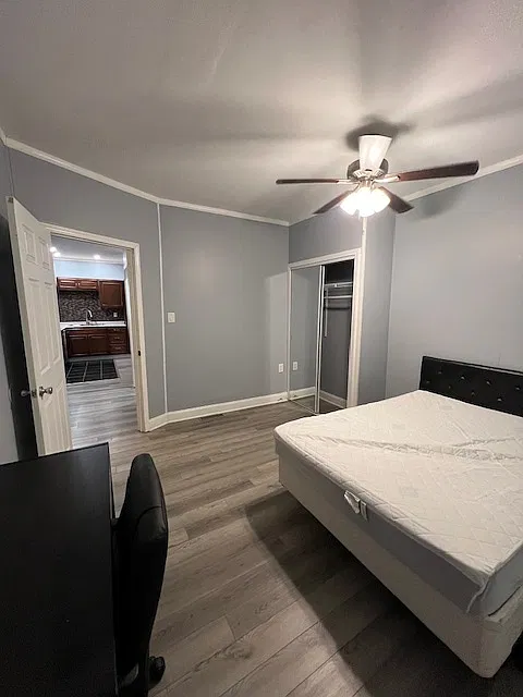 215 Cherry St — Photo 2