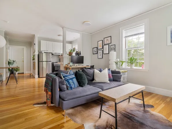 9 Ellery St APT 33, Cambridge, MA 02138