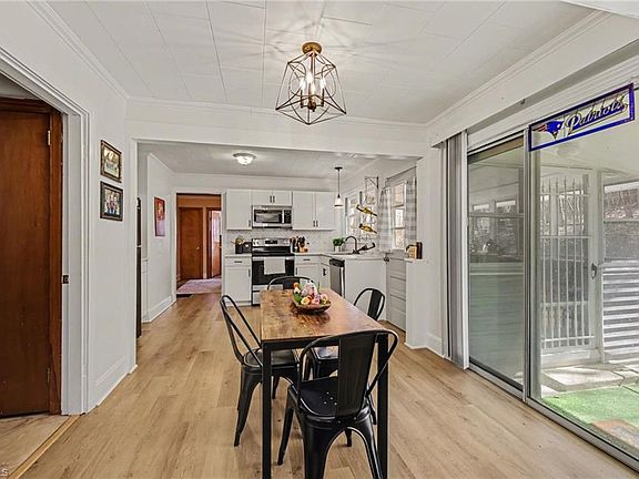 4th image of 952 Andrew Hunter Rd