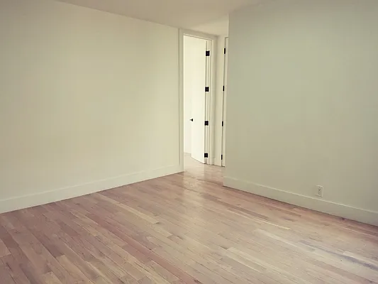 Rented by Bruma Realty LLC | media 8