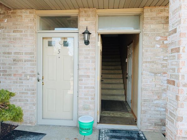 1500 Gabriel Dr UNIT 4, Waukesha, WI 53188
