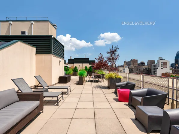 121 West 19th Street 3D image 10 of 11