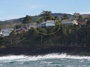 525 SW Coast Ave, Depoe Bay, OR 97341