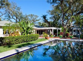 880 Painted Bunting Ln, Vero Beach, FL 32963