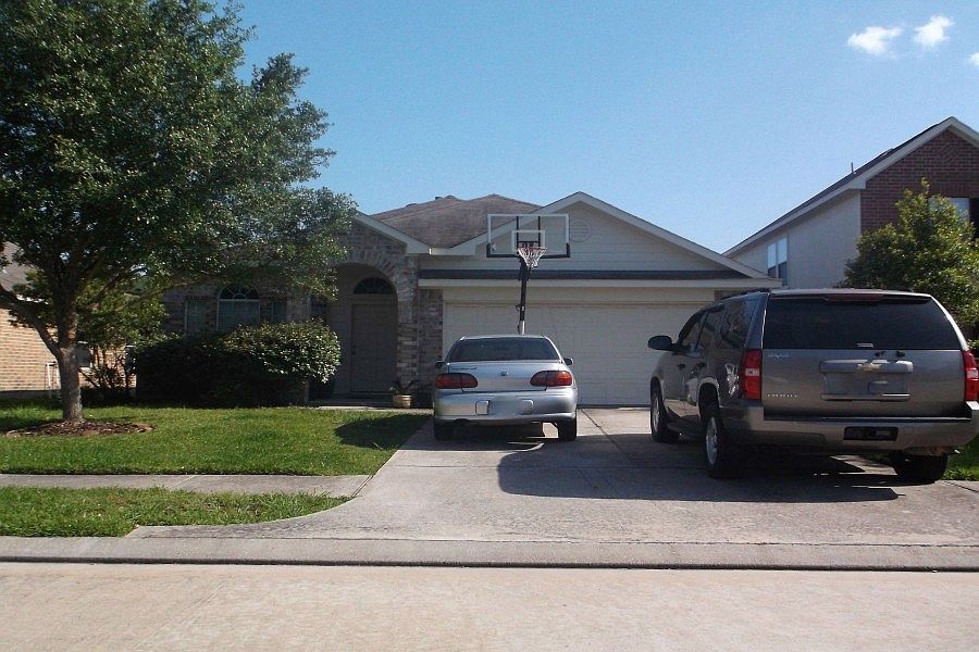 1st image of 10419 Iris Lake Ct