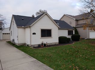 2033 Vermont Ave, Troy, MI