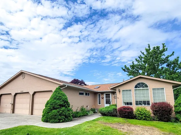 2224 Carol Dr, Lewiston, ID 83501