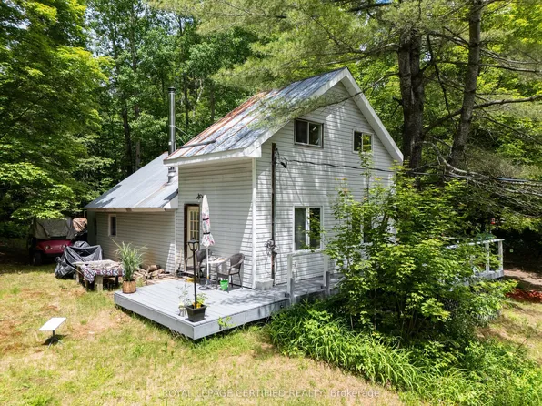 240 Britannia Rd, Huntsville, ON P1H 2J3