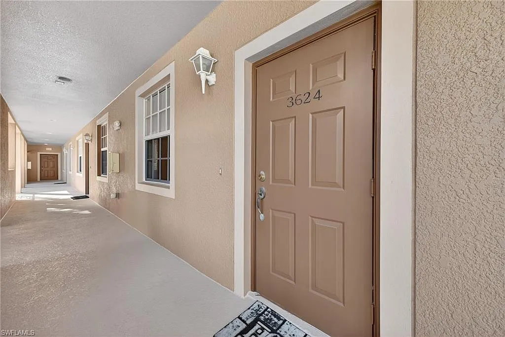 2 bed, 2.0 bath, 1504 sqft, $4,800 — Photo 3