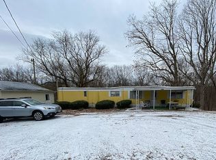 6950 E Deer Lick Rd, Bloomington, IN 47401