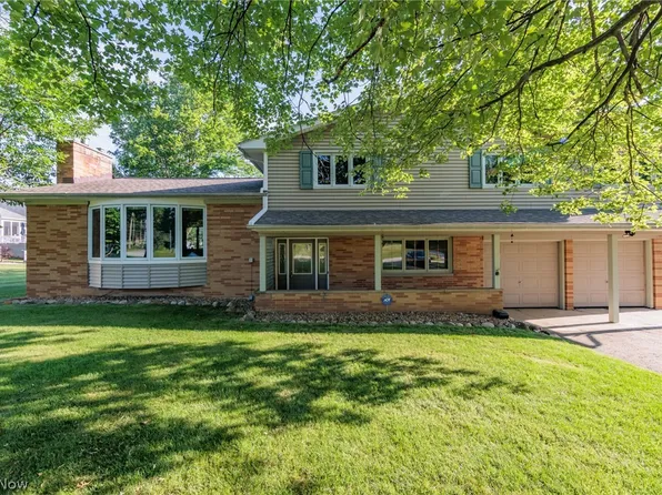 8545 Snowville Rd, Brecksville, OH 44141