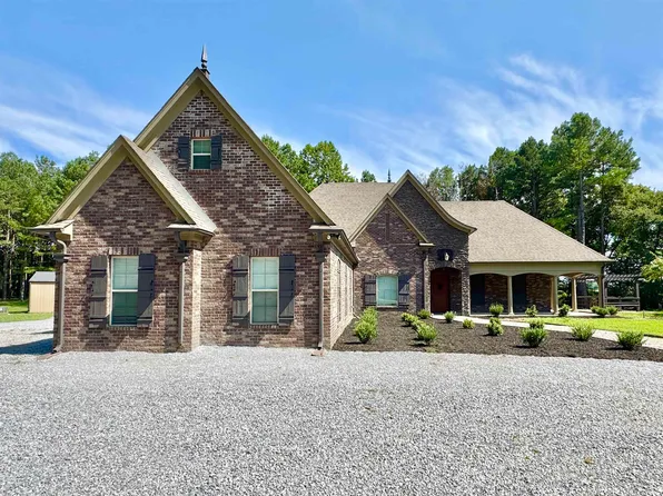 2815 Sinai Dr, Mason, TN 38049