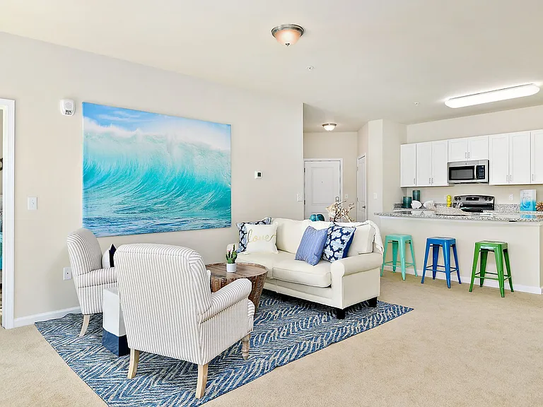 Oceans East — Photo 6