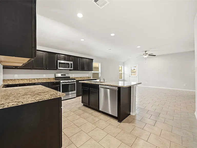 23610 Water Hickory Dr — Photo 12