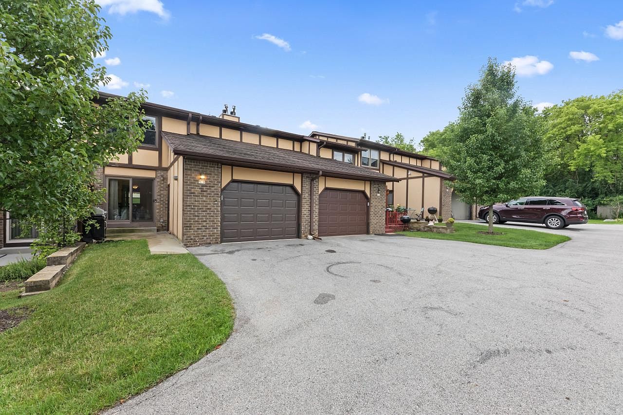 569 Hartridge DRIVE, Hartland, WI 53029 Zillow