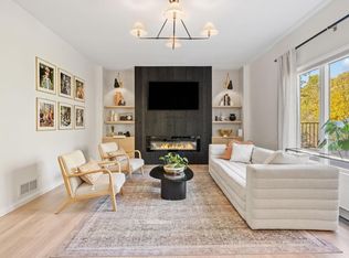 23000 Heather Rdg, Rogers, MN 55374