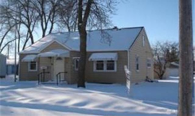 1st image of 53 31st Avenue S