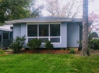 1326 Birch Rd, Homewood, IL 60430