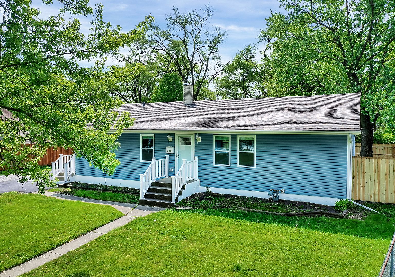 2106 221st St, Sauk Village, IL 60411 Zillow