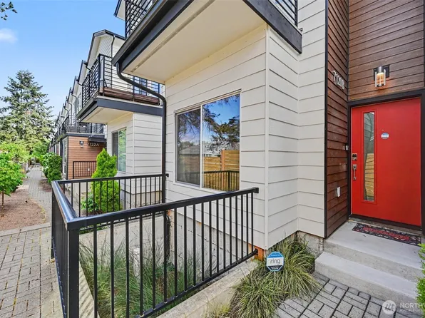 7120 B Beacon Avenue S #2, Seattle, WA 98108