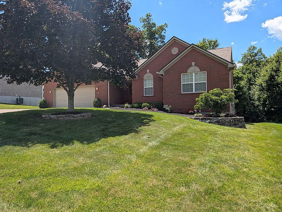 1st image of 1114 Pinewood Dr