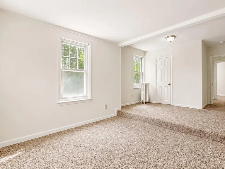 316 Pitney Rd — Photo 27