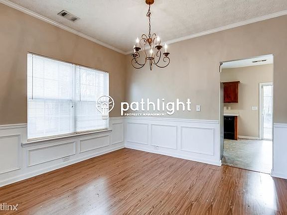 3rd image of 519 Quinn Dr