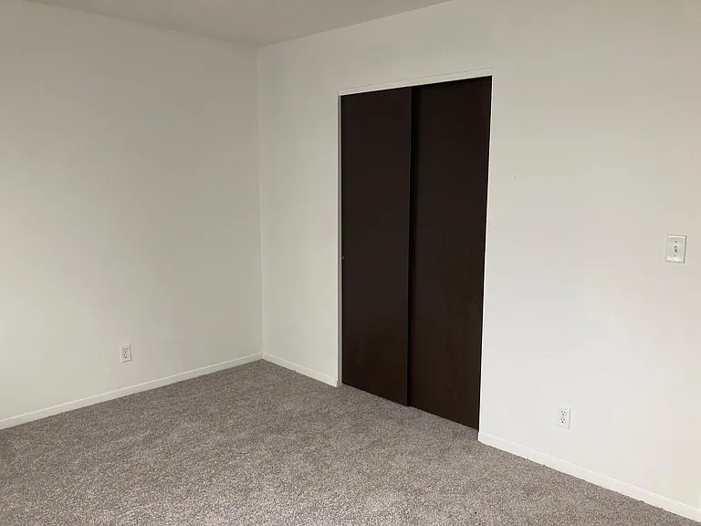 1759 Sewell Dr #4 — Photo 7