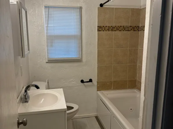 3205 N Lindsay Ave, Oklahoma City, OK 73105