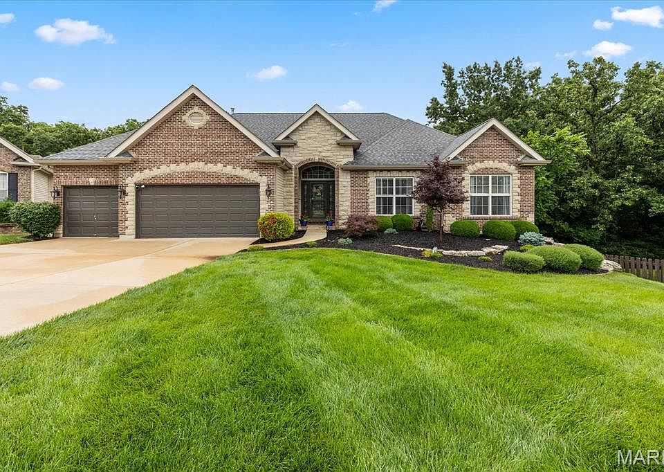 1st image of 317 Highland Meadows Ct