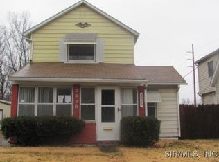 2820 Brown St, Alton, IL 62002