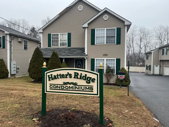 69 Sheridan Street APT 1, Danbury, CT 06810