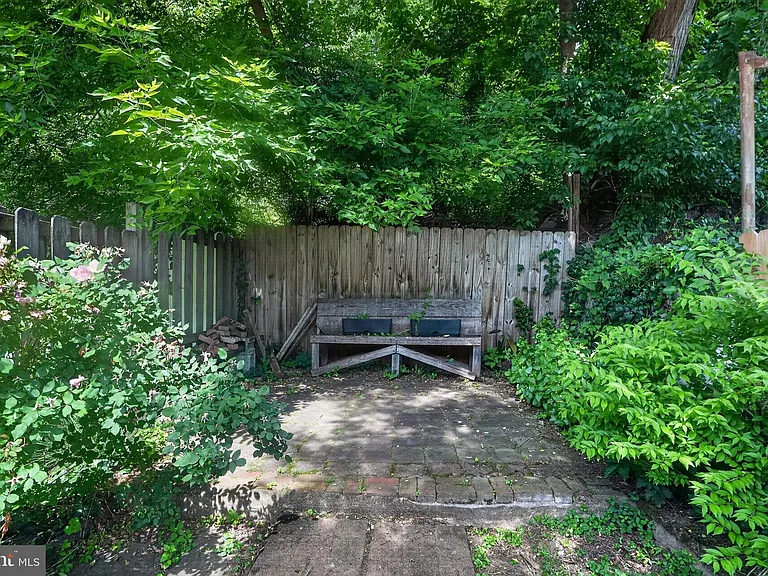 4739 Smick St — Photo 31