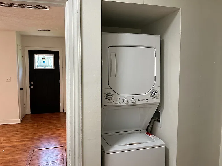 105 Northside Dr — Photo 10