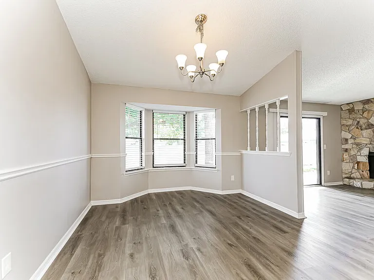 7749 Pikes Peak Dr — Photo 6