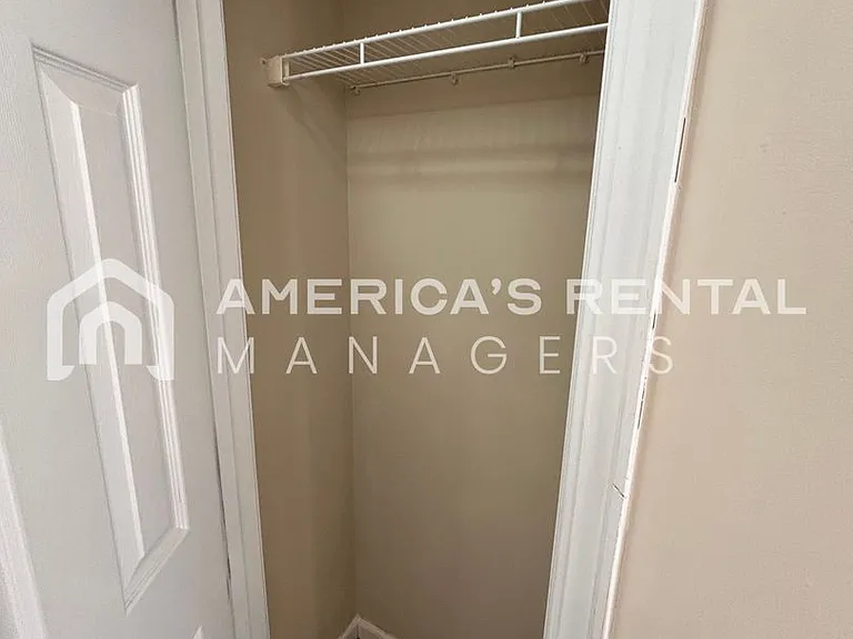 5136 Falling Creek Ln — Photo 6