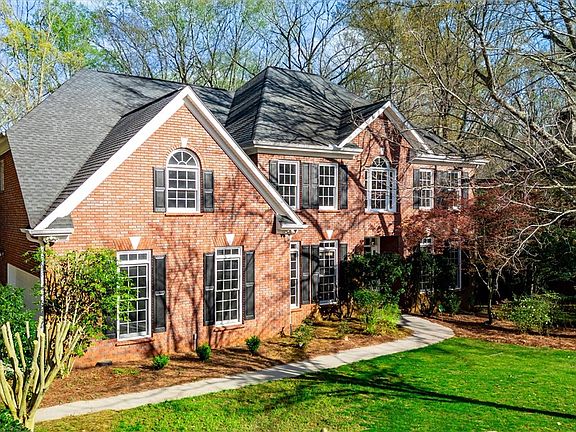 2nd image of 204 Red Maple Way