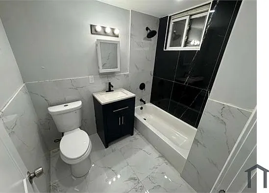 933 Grove St #1 — Photo 6