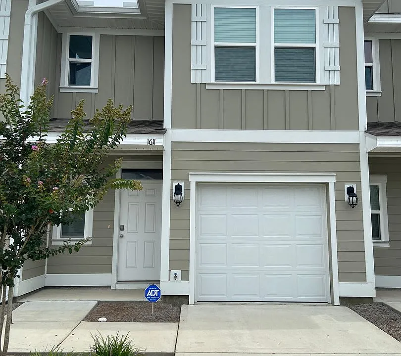 1611 Caleigh Ct