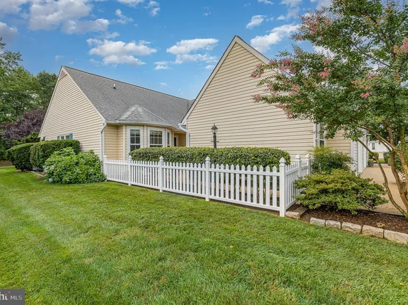 11333 Savannah Dr, Fredericksburg, VA 22407