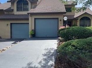 89 Harvard Rd, Watervliet, NY 12189