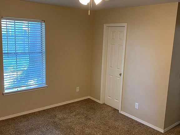 5th image of 2706 W Sunset Dr