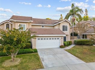 6205 E Garnet Cir, Anaheim, CA 92807