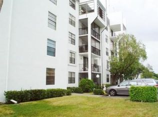 6195 Rock Island Rd APT 105, Tamarac, FL 33319