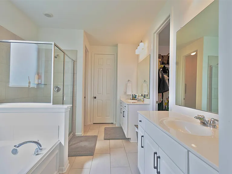 31502 Willows Bracken Ct — Photo 18