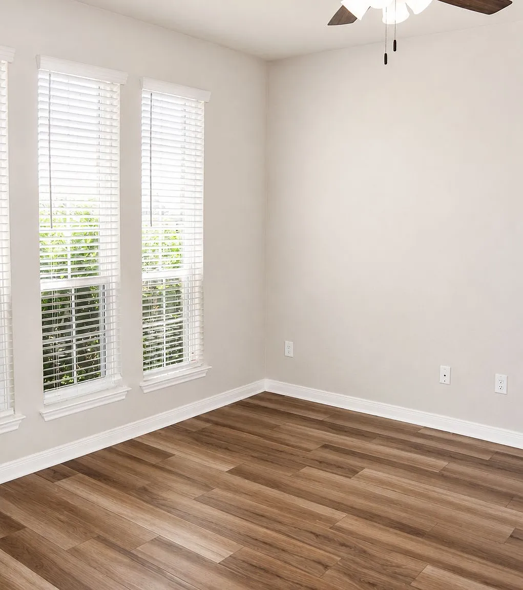 4 bed, 2.5 bath, 2591 sqft, $2,475 — Photo 4