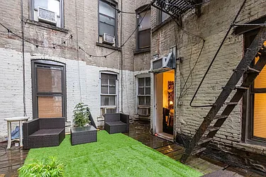 Rented by Bond New York